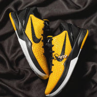 Lightbulb 6s Size Men’s US 9.5