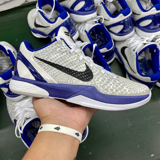 Blue Concord Size Men’s US 9.5