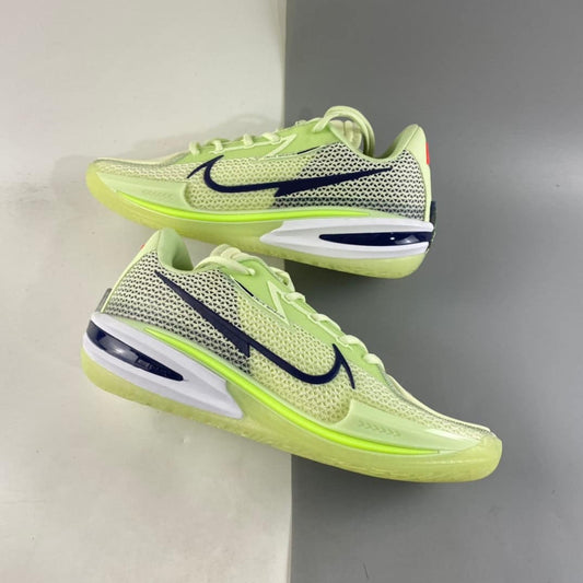 G/T Grinch Size Men’s US 9.5