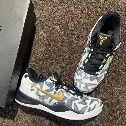 Mamba 8s Men’s US 9.5